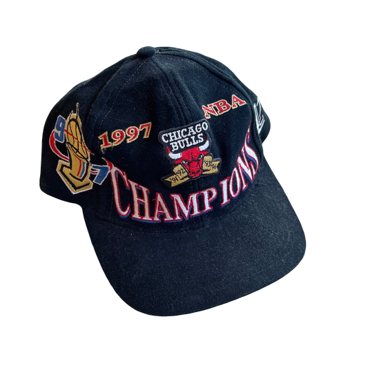 Vintage 1997 Chicago Bulls NBA Championship Logo Athletic Snapback Hat Black Cap